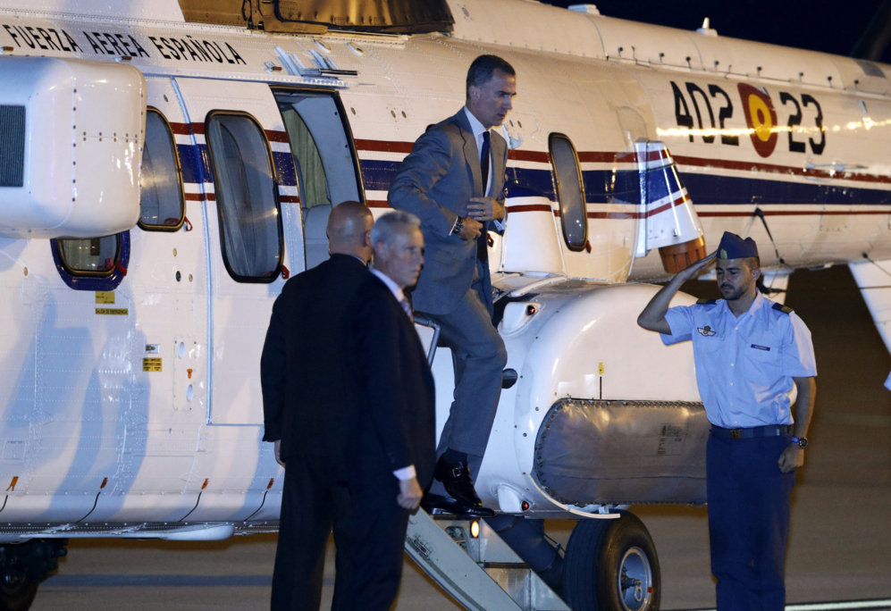 El Rey Felipe VI llega a Torrejn para recibir a Obama.