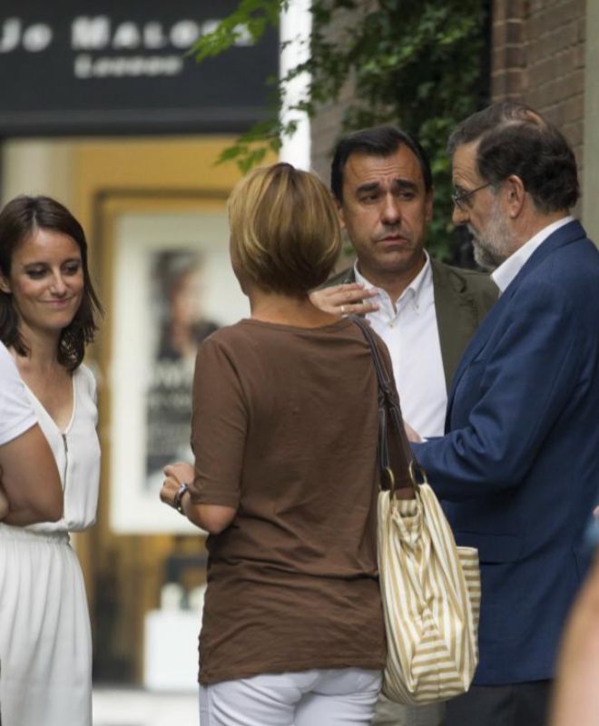 Mariano Rajoy, con Levy, Maillo y Cospedal a las puertas de un...