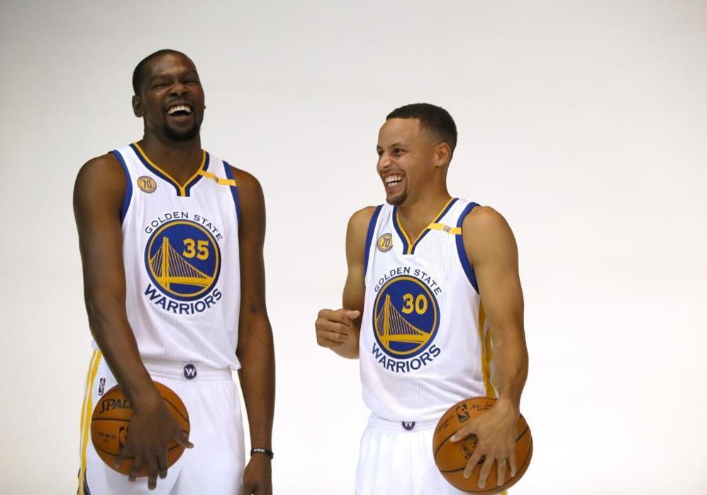 Kevin Durant y Stephen Curry (Golden State Warriors).