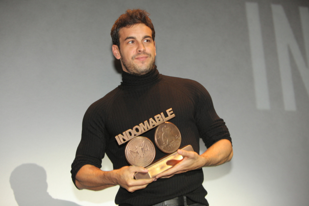 Mario Casas ha sido galardonado con el Premio Bacardi al Espritu...
