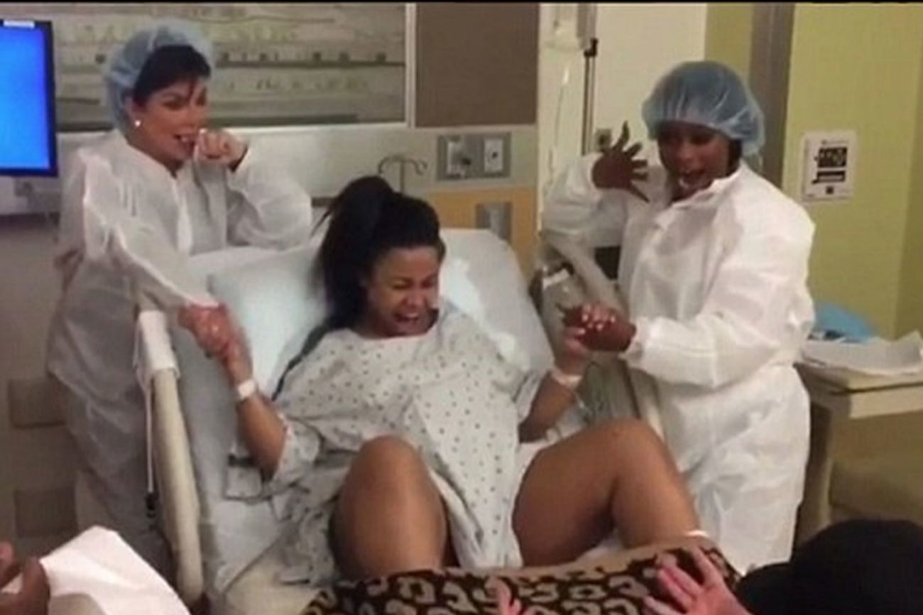 La mujer de Rob Kardashian dio ayer a luz a su primera hija, a la que...