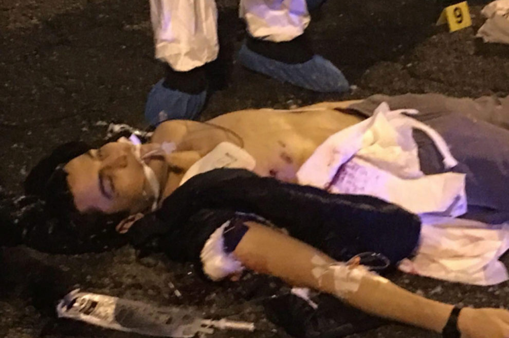 El cuerpo sin vida de Anis Amri yace en el suelo tras ser abatido