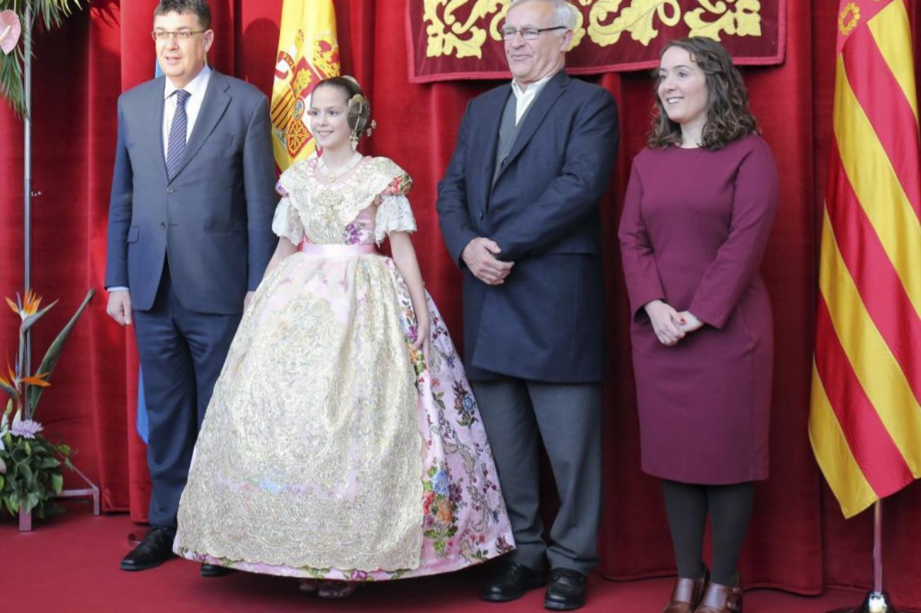 Exaltacin de la fallera Mayor Infantil de Valencia