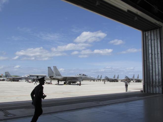 Aviones F15 de la base de Naha, en Okinawa.