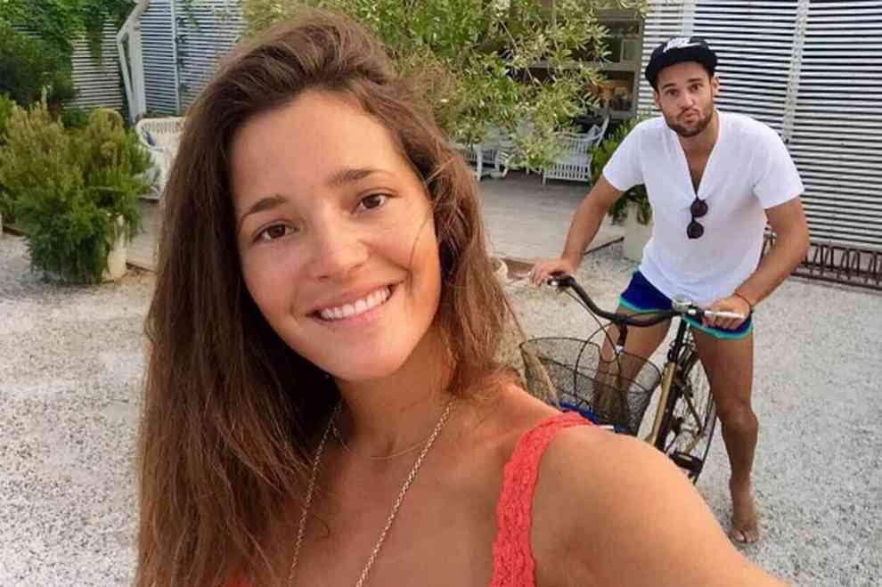 La modelo y novia del futbolista Mario Surez, Malena Costa, se ha...