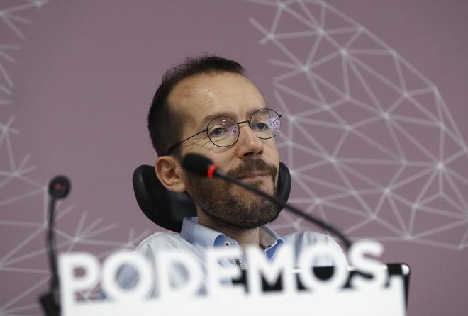 Pablo Echenique, secretario de Organizacin de Podemos, en rueda de...