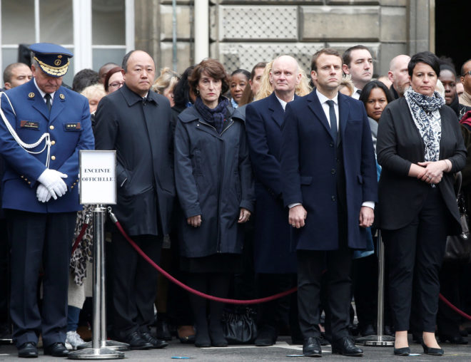 Emmanuel Macron, lder de En Marcha! ha acudido al homenaje. Tambin lo ha hecho la ultraderechista Marine Le Pen
