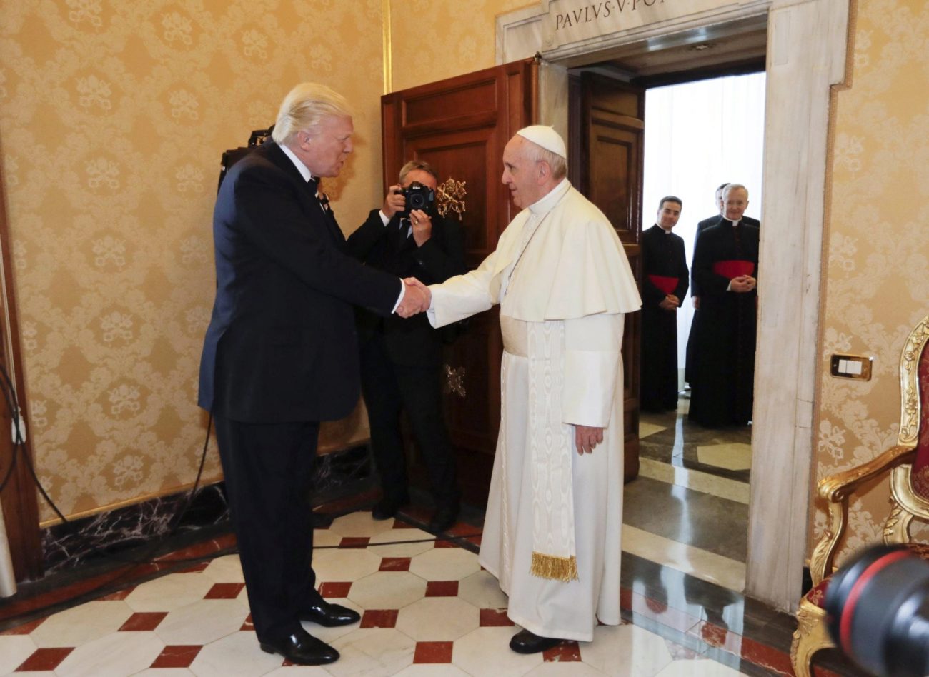 Trump llega a la sede pontificia este mircoles tras haber concluido...