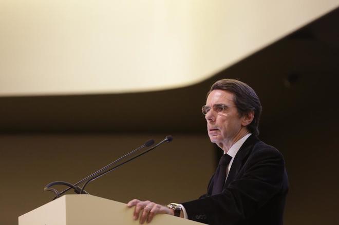 El ex presidente del Gobierno Jos Mara Aznar pronuncia la...