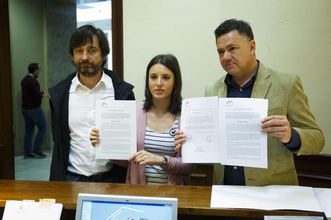 Representantes de Podemos registran una proposicin no de ley para...