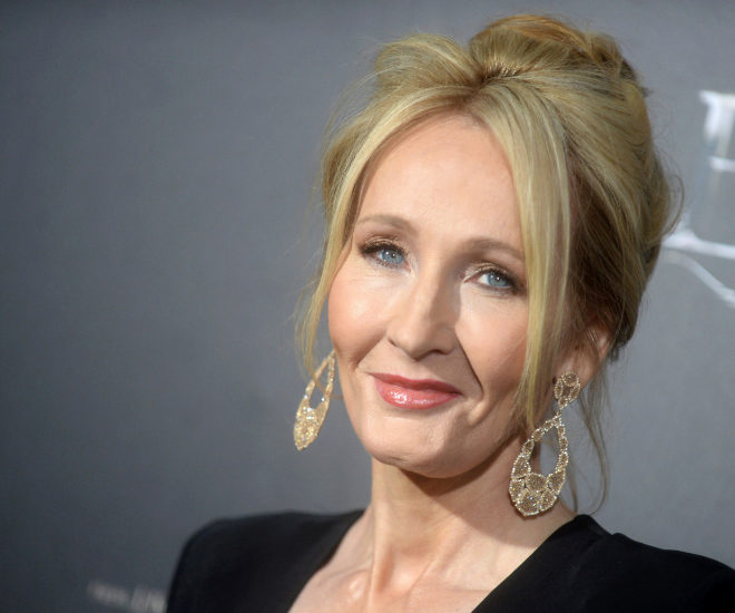 J.K. Rowling: 20 años de Harry Potter en 20 cifras | loc | EL