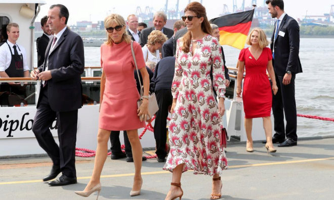 Brigitte Macron, la mujer del presidente francés y Juliana Awada, esposa del mandatario argentino, sí han participado en la excursión para las parejas de los jefes de Estado y gobierno.