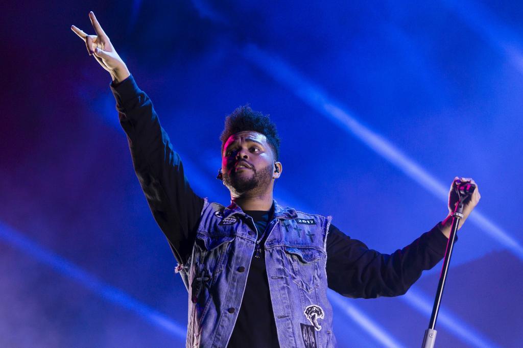 El cantante y compositor canadiense The Weeknd durante su actuacin...