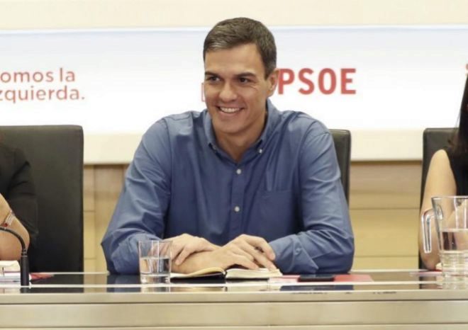 El secretario general del PSOE, Pedro Snchez, este lunes en la sede...