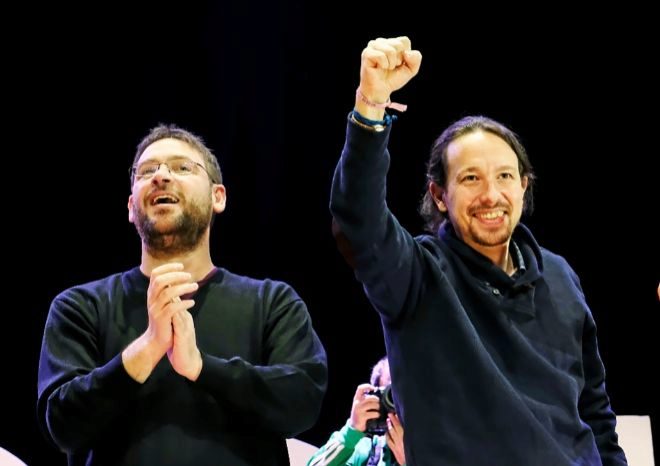 El lder de Podemos Catalua, Albano Dante Fachin, y el secretario...