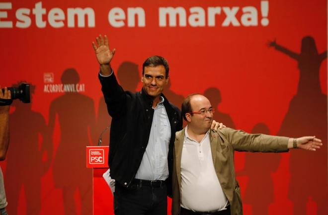 Pedro Snchez y Miquel Iceta, en un acto del PSC en Badalona el...