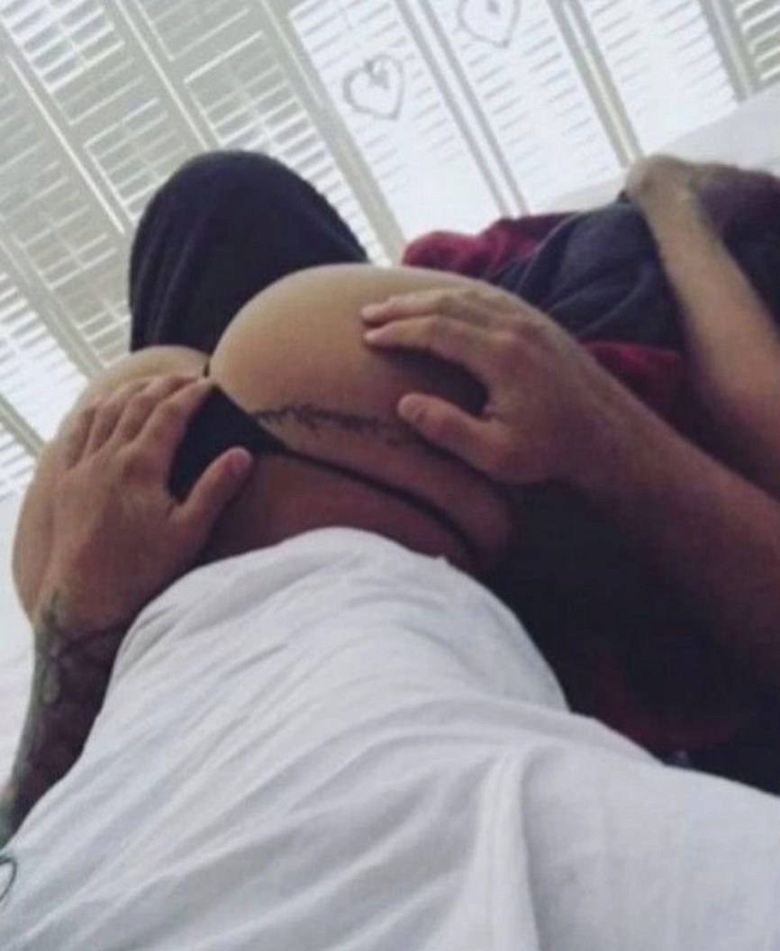 Aurah Ruiz (24) ha publicado una foto en Instagram junto a su chico,...