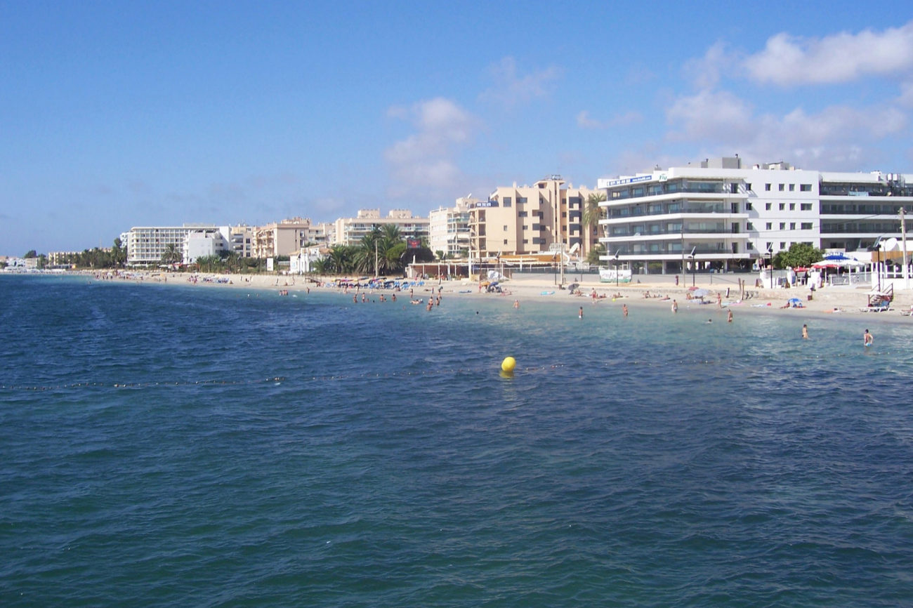 Playa den Bossa  (Ibiza)
