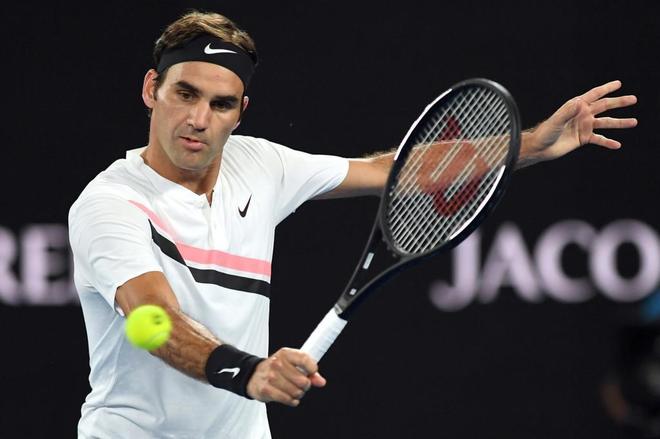 Roger Federer, durante su partido de cuartos de final frente a...