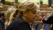 Elena Valenciano y Soraya Rodrguez, en un pleno del Congreso en...
