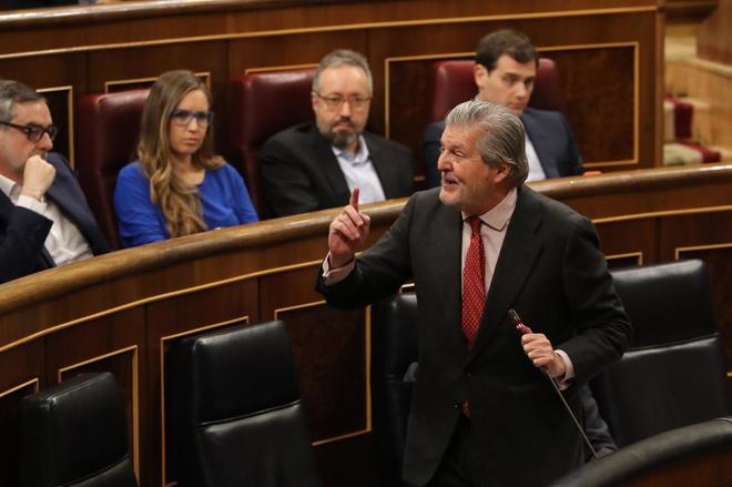 El ministro de Cultura, Íñigo Méndez de Vigo, hoy en el Congreso de...