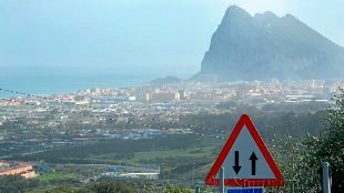 Panormica de La Lnea de la Concepcin y del Pen de Gibraltar