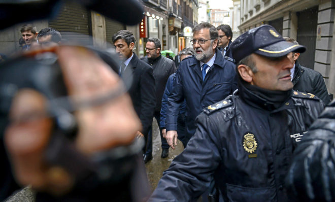 Mariano Rajoy, ayer, minutos antes de su comparecencia sobre las...