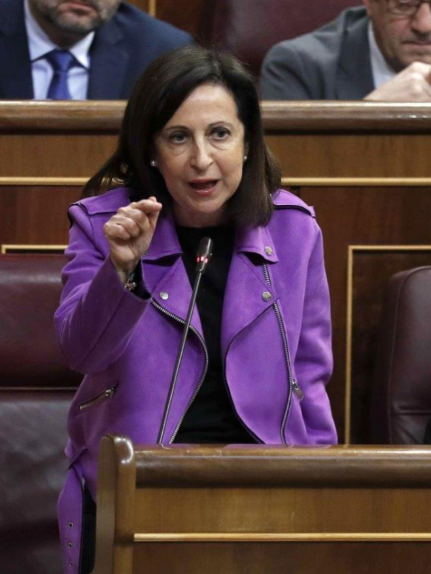 Color violeta tipo Podemos o movimiento feminista, la ltima que ha...