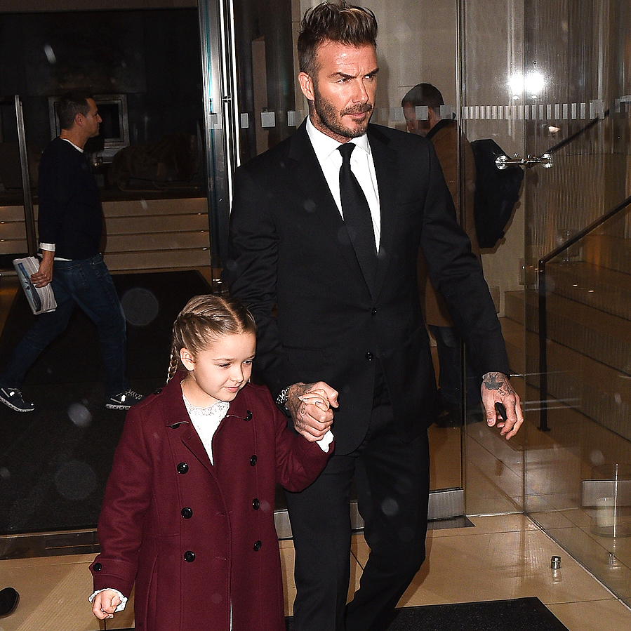 El futbolista David Beckham con su hija, Harper