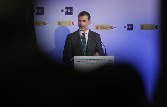 Felipe VI, durante el discurso en la ceremonia de los Premios de...
