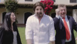 Pablo Iglesias e Irene Montero, en el videoclip de Los Morancos.