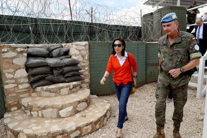 La ministra de Defensa, Margarita Robles, durante su visita al Lbano