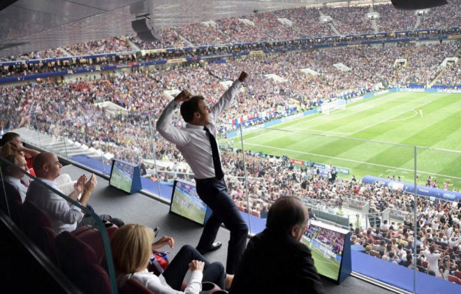 Emmanuele Macron durante la celebracin del triunfo de Francia en la...