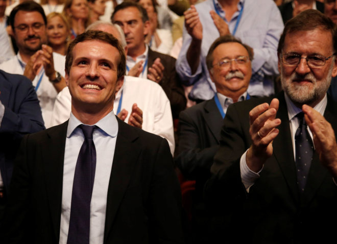 Pablo Casado, junto a Mariano Rajoy, durante el Congreso del PP.