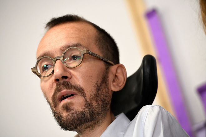 El secretario de Organizacin de Podemos, Pablo Echenique, durante...