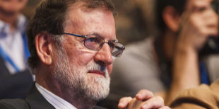 El presidente del Gobierno, Mariano Rajoy, en el Congreso...