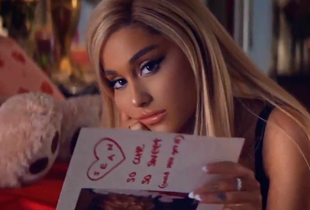 Ariana Grande recibe crticas de la comunidad LGBTQ por Thank U, Next