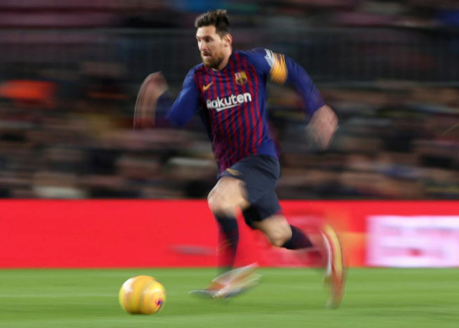 Leo Messi en un partido con el FC Barcelona