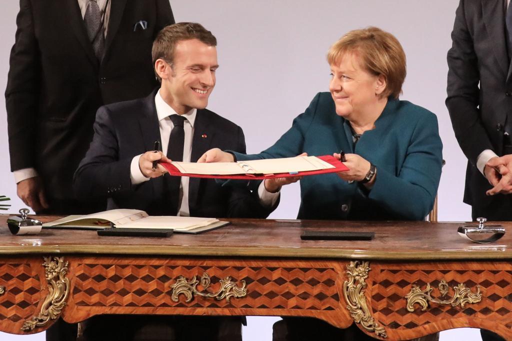 Angela Merkel y Emmanuel Macron firman un nuevo tratado en Aquisgrn.