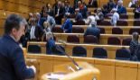 Senadores socialistas abandonan el pleno durante la intervencin del...