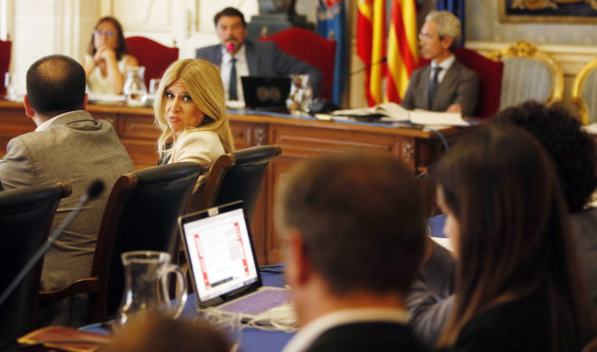 La izquierda de Alicante acusa a PP y Cs de tapar irregularidades en el ...
