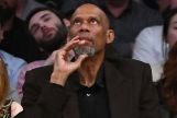Kareem Abdul-Jabbar subasta sus seis anillos de la NBA