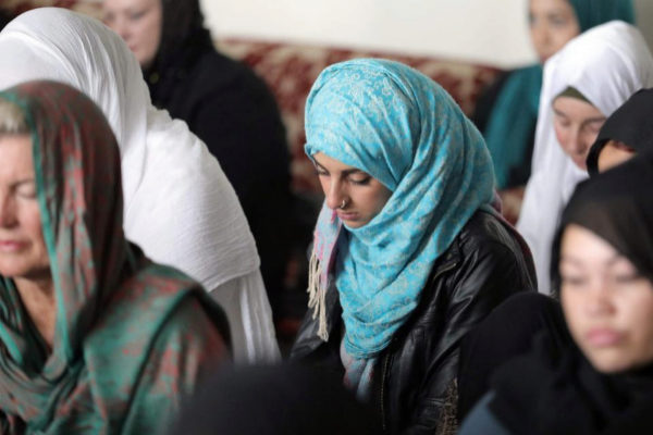 NZ YES. Primera Ministra nezolandesa pide a las mujeres que lleven hijab