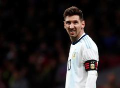Messi recae de su lesin tras la debacle de su regreso con Argentina