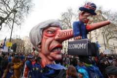 Un ninot de Theresa May, en la manifestacin de Londres.