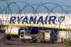 Ryanair se niega a embarcar a una menor en quimioterapia: era "demasiado tarde"