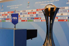 El actual trofeo del Mundial de Clubes de la FIFA.