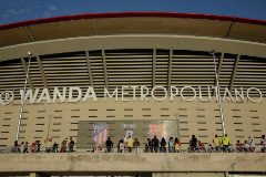 Entrada principal del estadio Wanda Metropolitano.