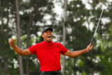 Tiger Woods celebra su triunfo en Augusta