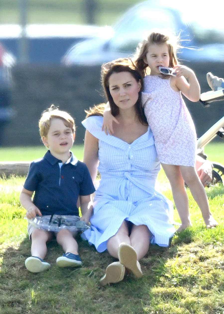 Kate Middleton dicta el gusto de las madres con...